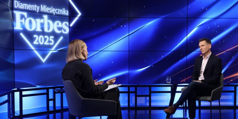 Forbes Diamonds Embark on Another Polish Business Gathering Round 16