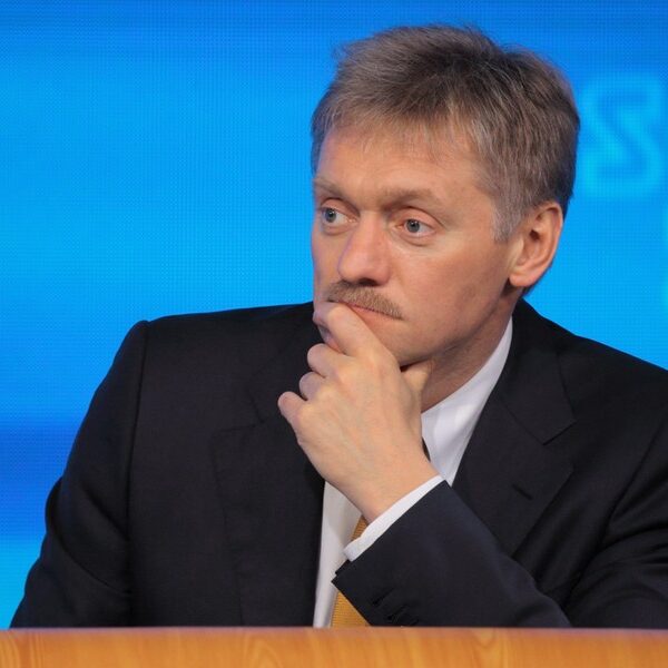 Indyjskie firmy nie zrezygnowały z ropy rosyjskiej. Kreml zaprzecza.