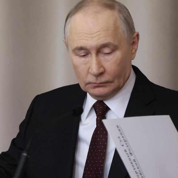 Rosyjska gospodarka na krawędzi. Władze prognozują letni załamanie.