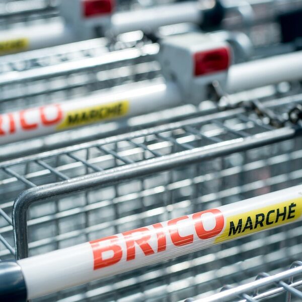 Muszkieterowie odnotowali blisko pół miliarda na plusie.