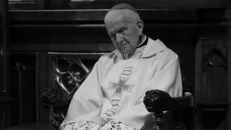 Zmarł senior polskiego episkopatu. Niedawno świętował rocznicę urodzin. 13