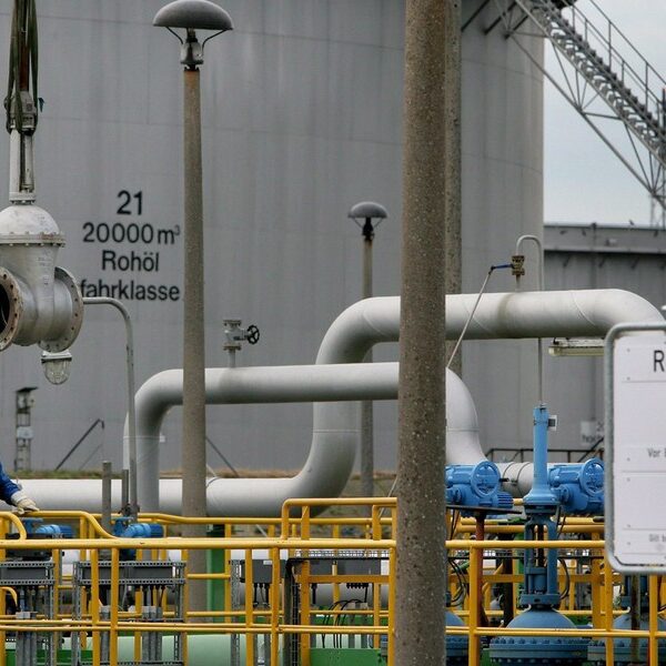 Niemieckiej firmie grożą restrykcje. Władze prowadzą rozmowy z USA.