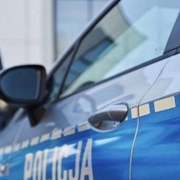 Afera w śląskiej komendzie. Czwórka policjantów oskarżona o brutalne pobicie