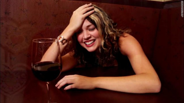 Pijaństwo nie dodaje kobiecie urody.