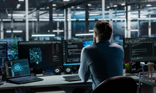 Nastroje specjalistów IT coraz gorsze. Mniej stabilności, więcej strachu przed&hellip;