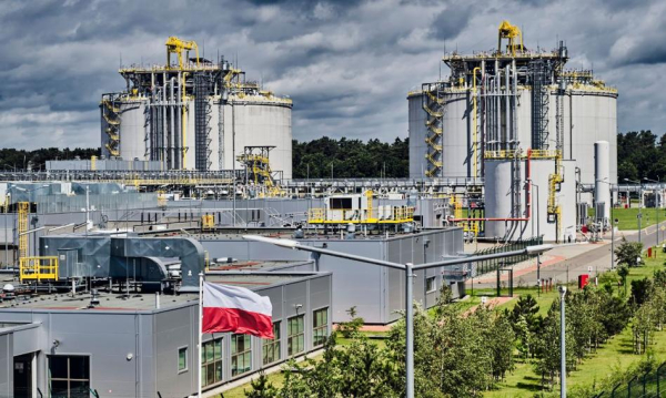 Unijne uzależnienie od jednego dostawcy gazu. Zamiana siekierki na kijek?