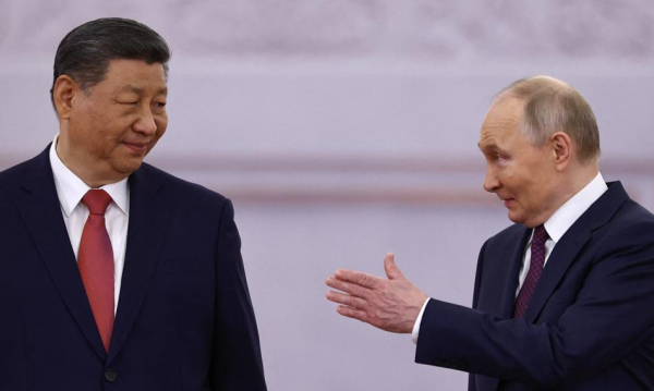 Xi do Putina: Razem strzeżemy pokoju w niespokojnych czasach