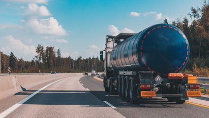 Rząd reaguje na problemy na rynku paliw. Zmiany dla części kierowców