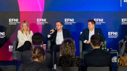 Media w centrum przemian: między AI, subskrypcją a Big Techami