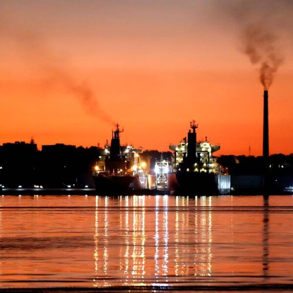 Polskie życie 46 Poważne zagrożenie dla podróżujących na wyspę na Karaibach. Ministerstwo Spraw…