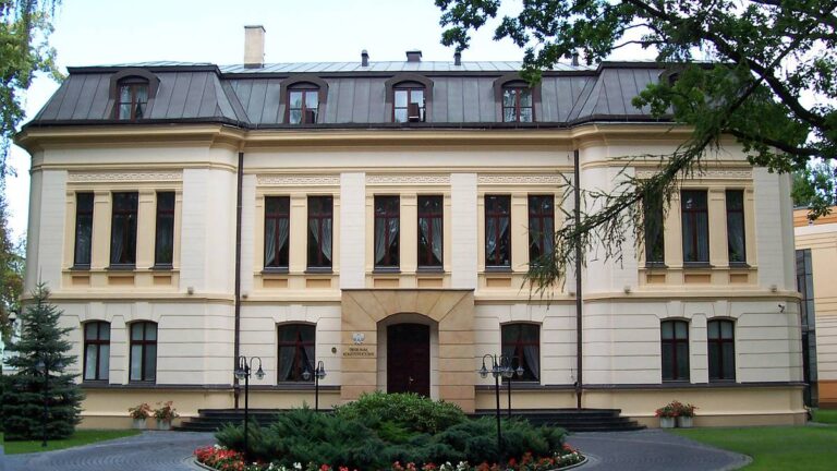 Konstytucyjni sędziowie: Sejm rozstrzygnął. 15
