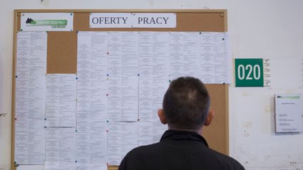 Przez lata na bezrobociu. Liczba takich osób szybko rośnie