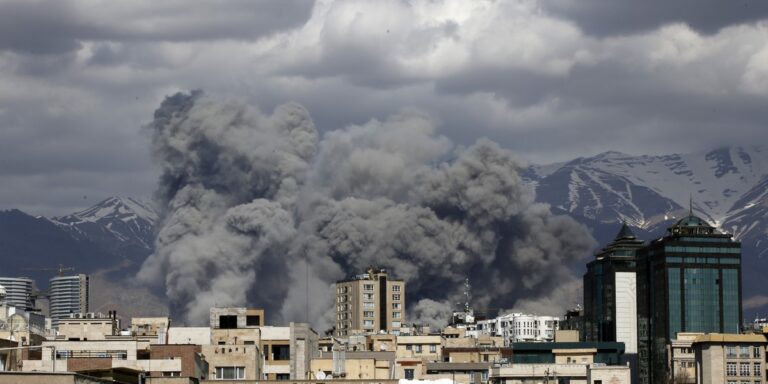 Rosja zdecydowała: Irańska elektrownia atomowa wstrzymuje działalność. 8