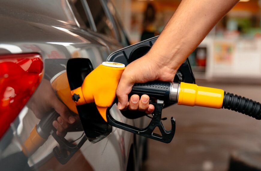 Polskie życie 38 Paliwa: stabilizacja cen. Nowe regulacje dla stacji w Niemczech.