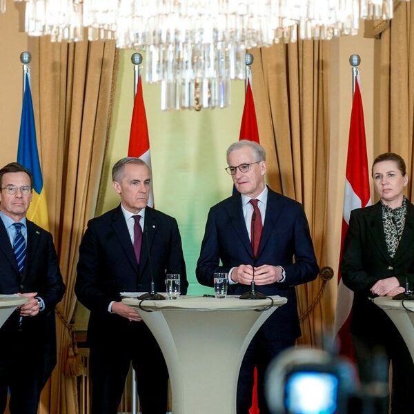 Polskie życie 62 Oslo: Nordyccy liderzy i Kanada przeciw atomowej broni