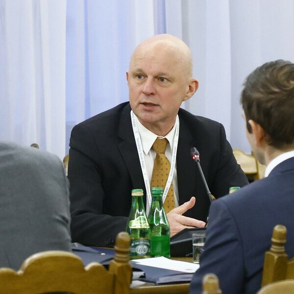 Narodowy Bank Polski: Złoto, Zbrojenia i Rezerwy. Kto je kontroluje&hellip;