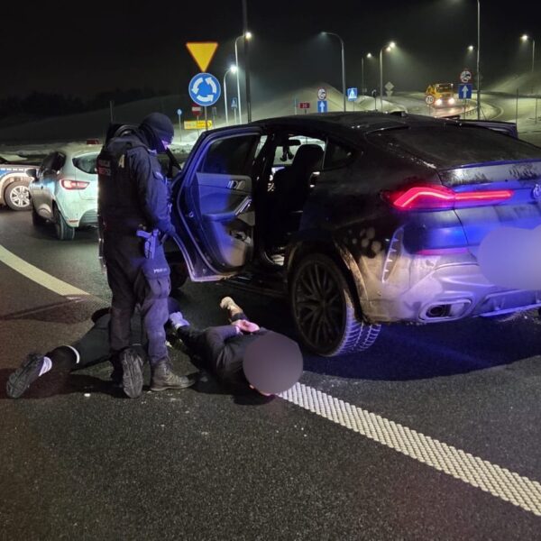 Polskie życie 56 Udawani fani Lechii Gdańsk napadli na Pomorzu. Zatrzymano trzydziestu.