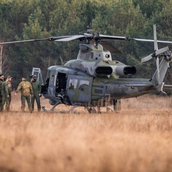 Polskie życie 53 Nowe helikoptery dotarły do Polski. Wymiana postsowieckiego sprzętu.