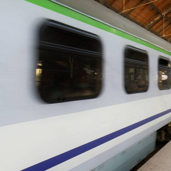 Utracił tajne plany w polskim pociągu. Amerykański generał pod wpływem&hellip;