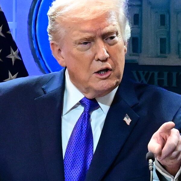 Nowe badanie w USA. Temat: poparcie dla Trumpa.