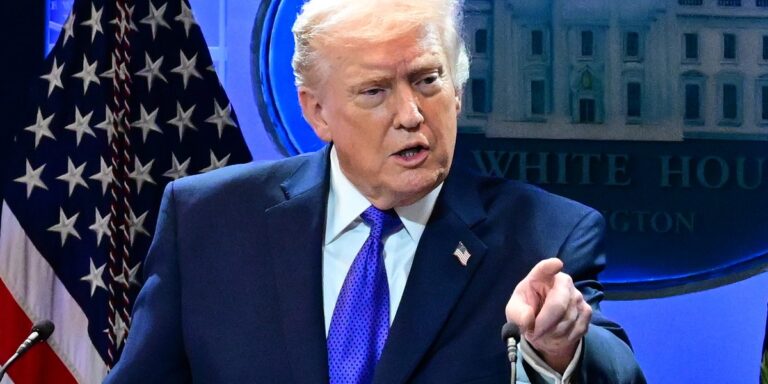 Nowe badanie w USA. Temat: poparcie dla Trumpa. 4