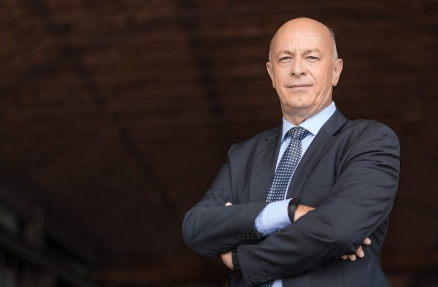 Polskie życie 19 From Regional Player to Market Leader: The Evolution of Polish Construction.