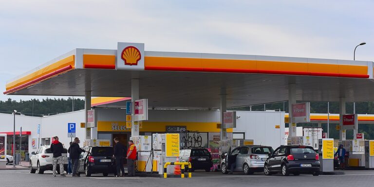 Fuel Prices to Plunge Over a Złoty? Government Unveils Plan 12 Fuel Prices to Plunge Over a Złoty? Government Unveils Plan 6