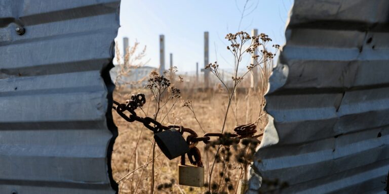 Aukcja galerii przy trasie zakopiańskiej. W tle wieloletni konflikt bogaczy. 12