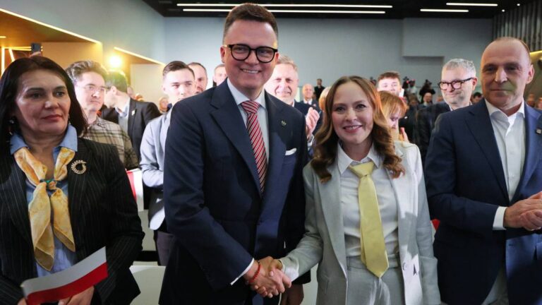 Szymona Hołowni Polska 2050 przechodzi transformację. Ogłoszono nowe miano. 5