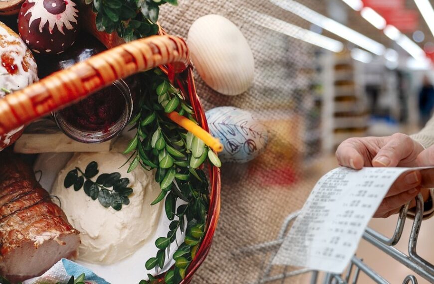 Polskie życie 33 Świąteczne wydatki w górę. Specjaliści wyjaśniają wzrost kosztów.