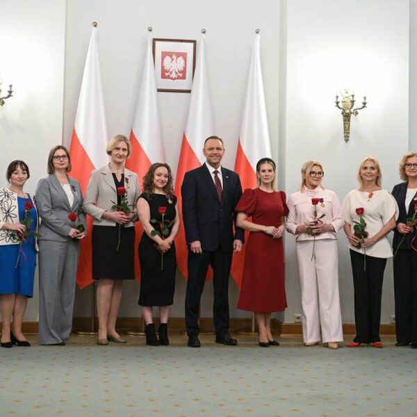 Prezydenckie ordery wręczone. „Polskie niewiasty, bądźcie pozdrowione!”