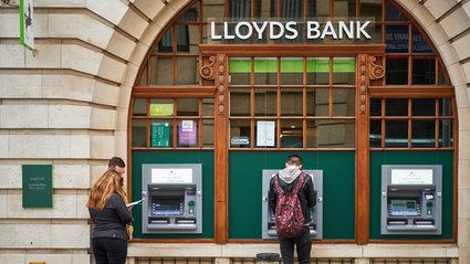 Poważna awaria aplikacji banku w Wielkiej Brytanii. "Oglądałam czyjeś życie"