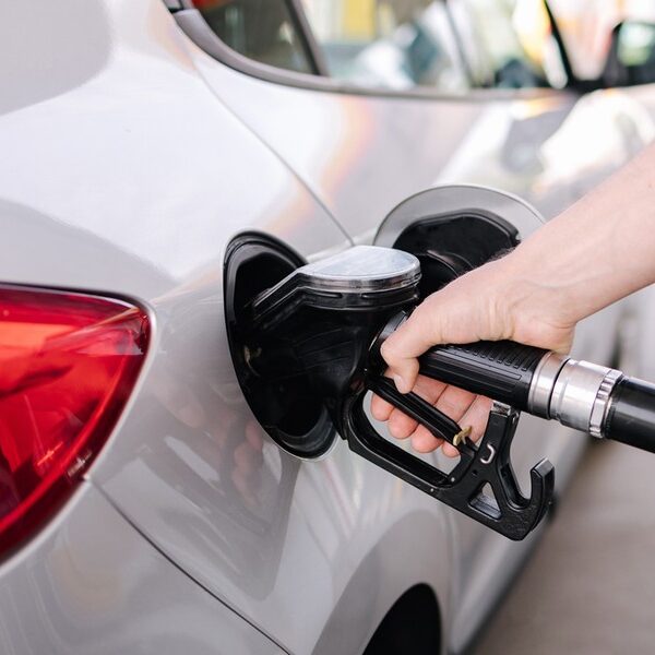 Orlen drastycznie podwyższa opłaty. Cena oleju napędowego może przekroczyć 8&hellip;