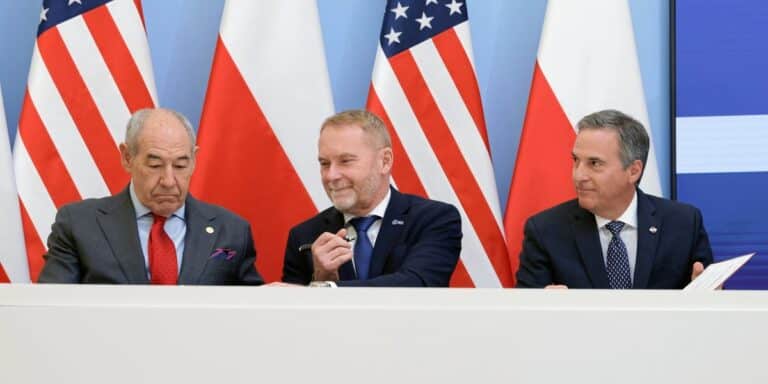 Polski atom: Nowy krok, zmiana na stanowisku w PEJ. 8