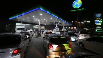 Światowa gospodarka w uścisku wojny. Eksperci ostrzegają przed recesją