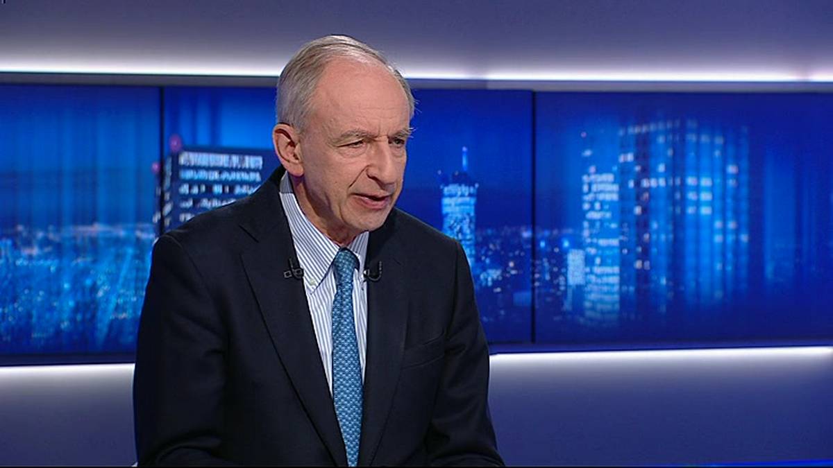 Kazimierz Nowaczyk odszedł. Kierował zespołem ds. Smoleńska. 2