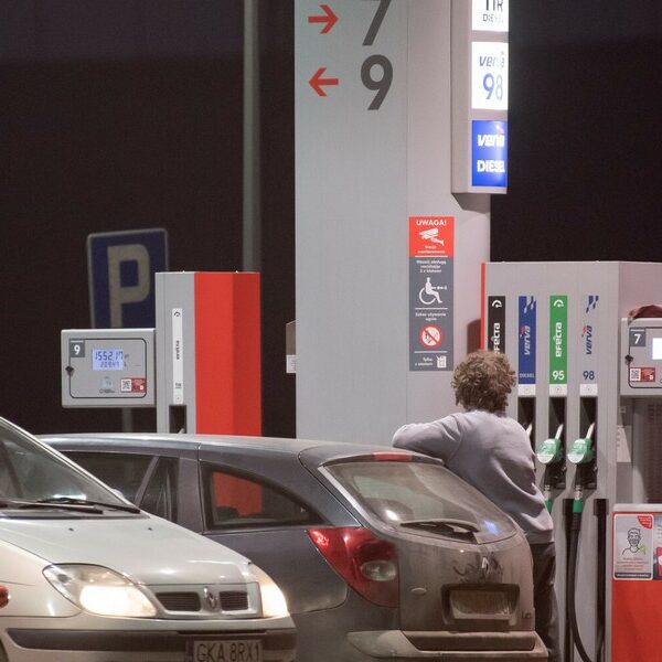 Polskie życie 71 Kłopoty z paliwami od czasów dawnych do współczesności. Wpływ konfliktów…