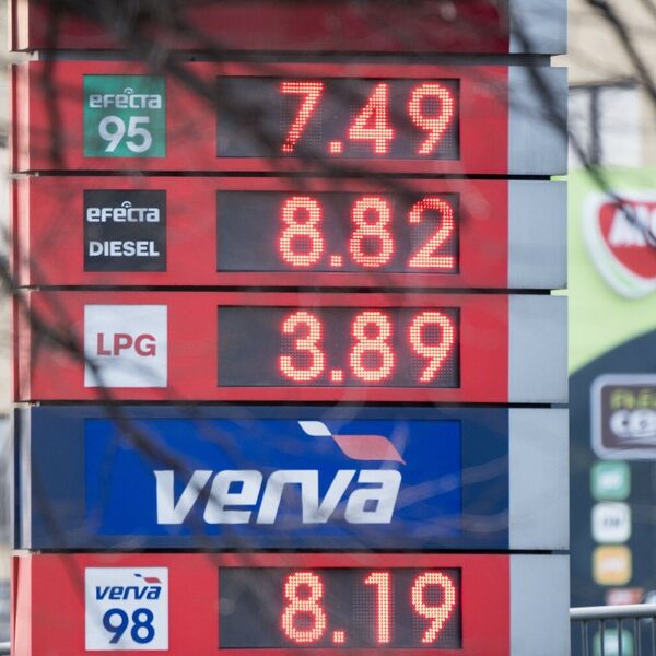 Polskie życie 55 „Inflacyjna kolejka górska” w prognozach.