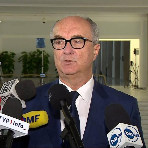 Czarzasty przedstawia świeżą ofertę. Dotyczy funduszy z Banku Centralnego.