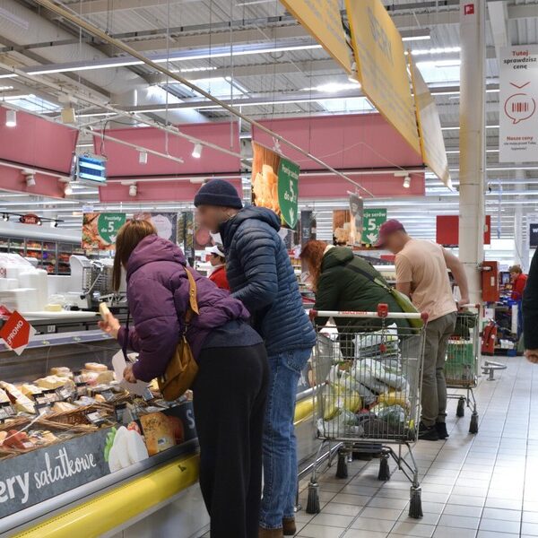 Auchan zbywa galerie handlowe. Transakcja dotyczy ośmiu lokalizacji w Polsce.
