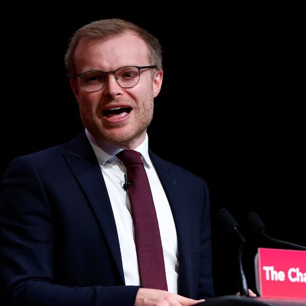 Polskie życie 79 Rosyjska ropa pod sankcjami w UK. Rząd twardo obstaje przy…