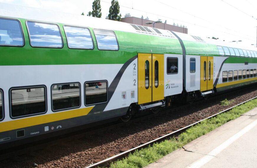 Polskie życie 84 Rywale dla PKP na szlaku krakowskim. Planują kursy z wagonami dwupiętrowymi.