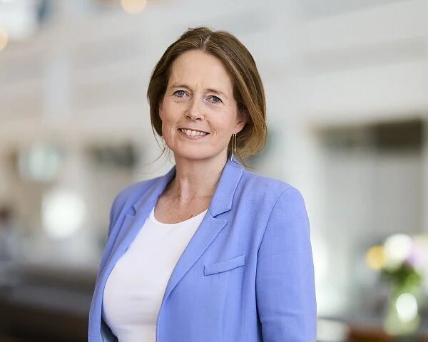 Polskie życie 65 Julie Enevold Brooker szefową Johnson & Johnson Polska.