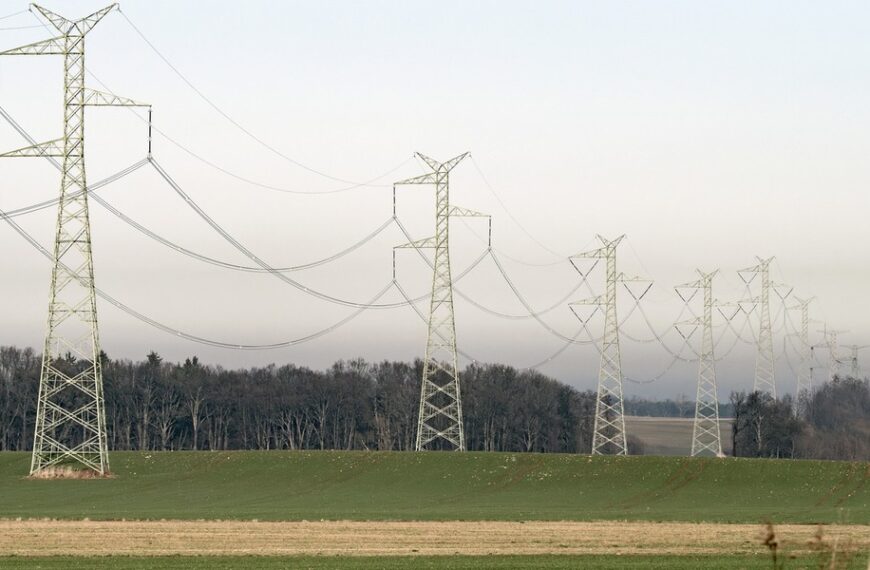 „Polska Wytrzymałość i Moc”: Zagrożenia dla Firm – Klimat, Energia&hellip;