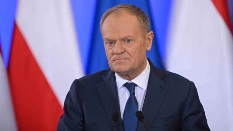 Donald Tusk: Prezydent zawetuje SAFE - mamy sygnały. 1