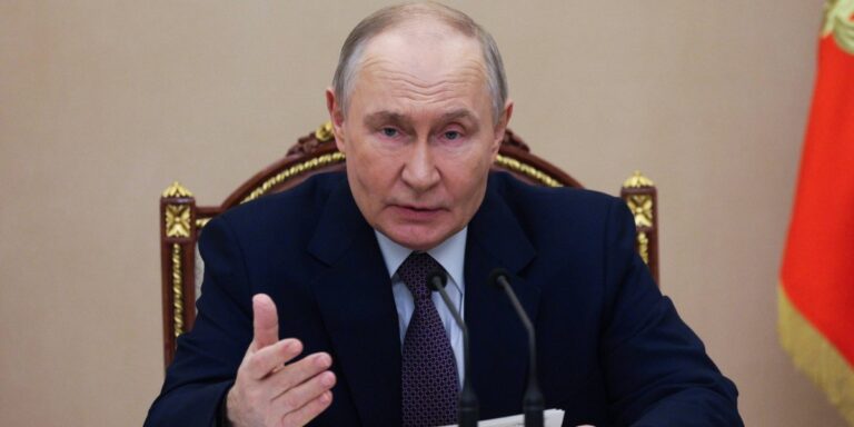 Putin przedstawia Europie propozycję ropy. Stawia wymagania. 7 Putin przedstawia Europie propozycję ropy. Stawia wymagania. 4