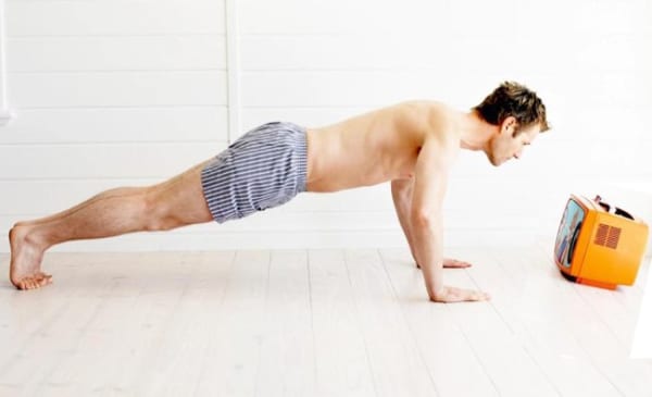 Idealny domowy plan ćwiczeń z masą własnego ciała