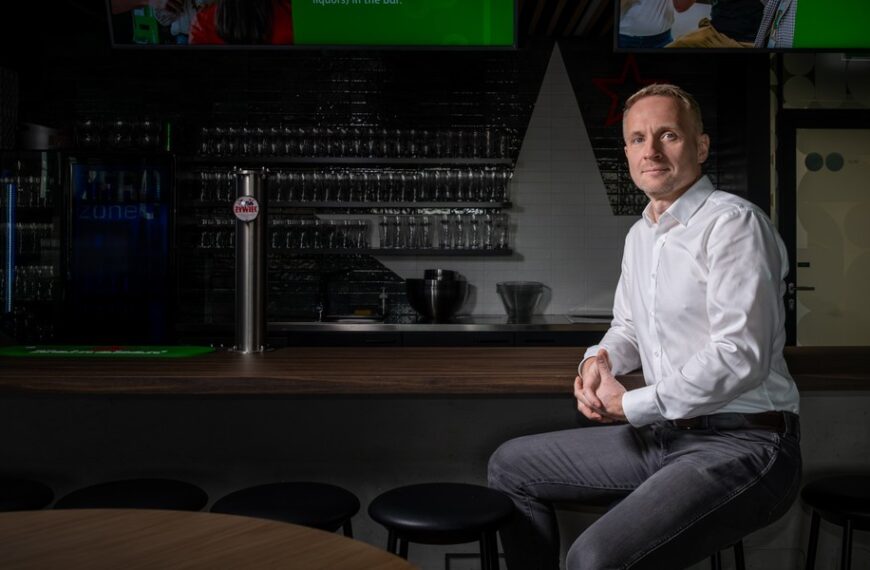 Polskie życie 42 HEINEKEN rozbudowuje krakowską ekipę IT ds. Handlu