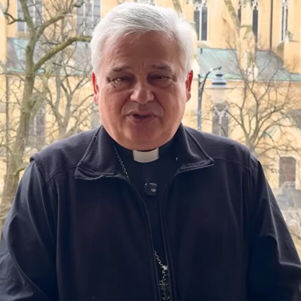 Kardynał Krajewski prosi przed objęciem urzędu: „Nie opuszczajcie mnie”.