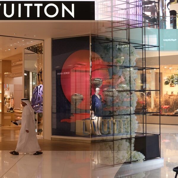 Polskie życie 61 Drogie firmy upatrywały nadziei w Dubaju. Napięcia z Iranem wstrząsnęły…